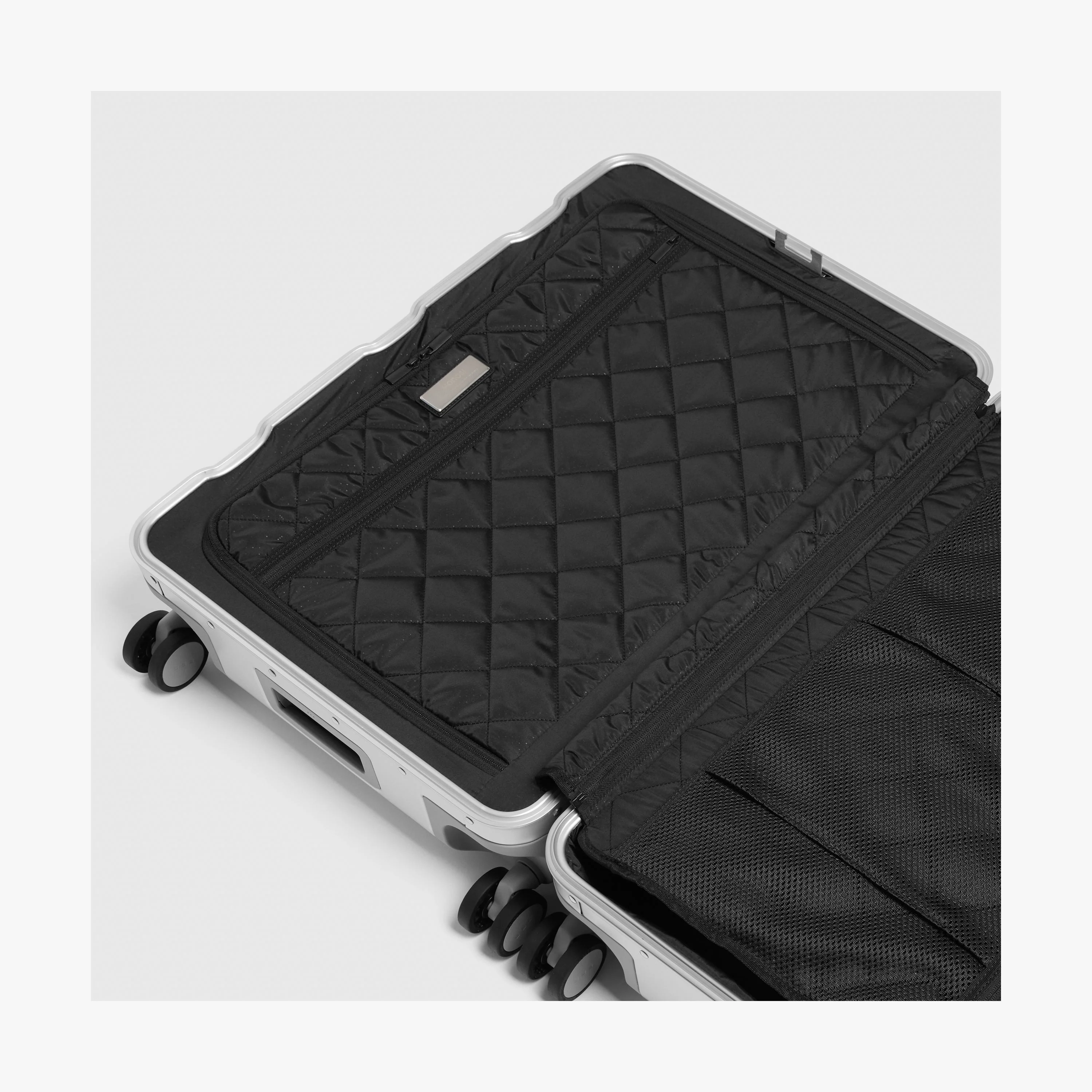 Aluminum Check-In Medium - Image 30