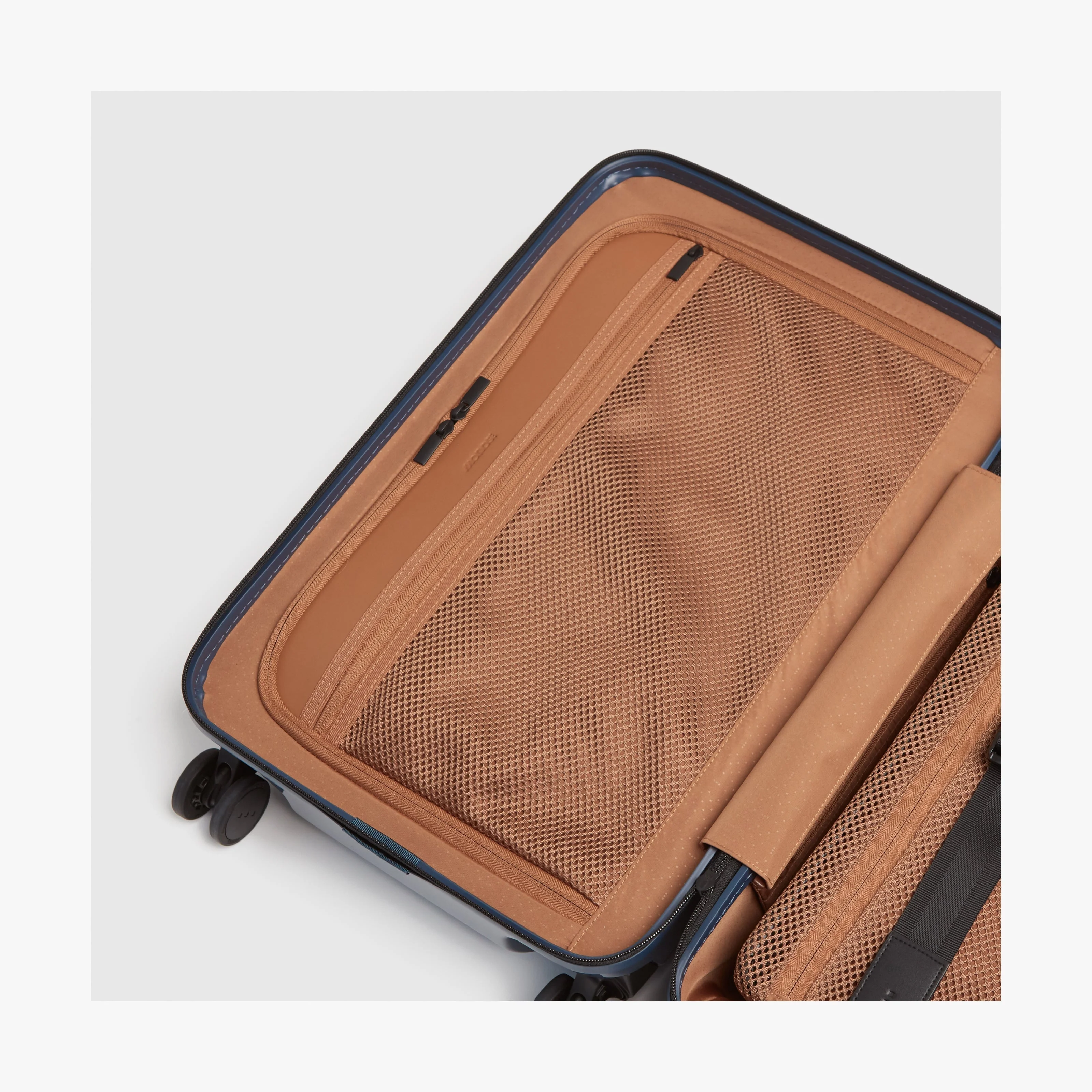 Carry-On Plus - Image 143
