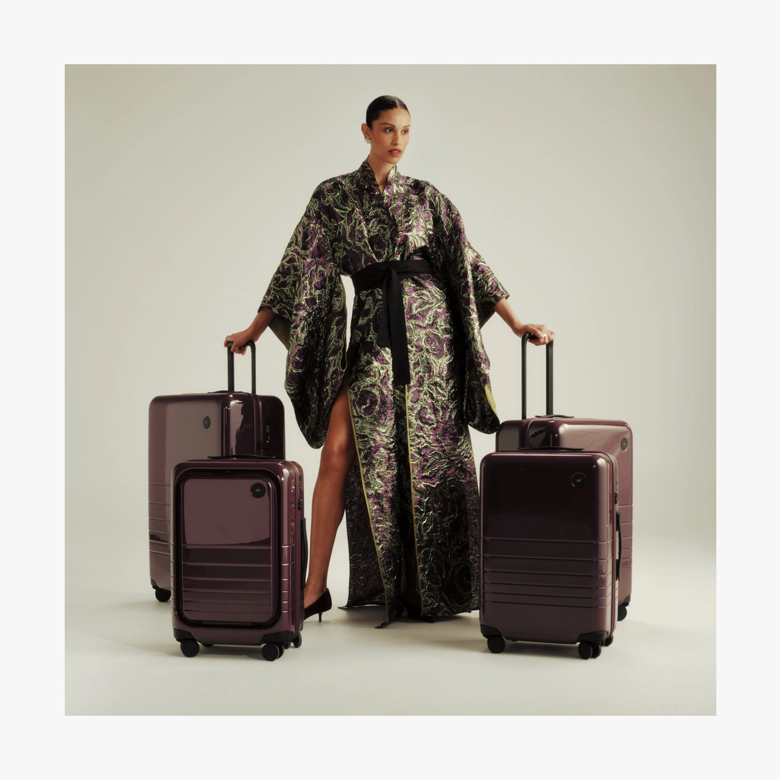 Carry-On Plus - Image 170
