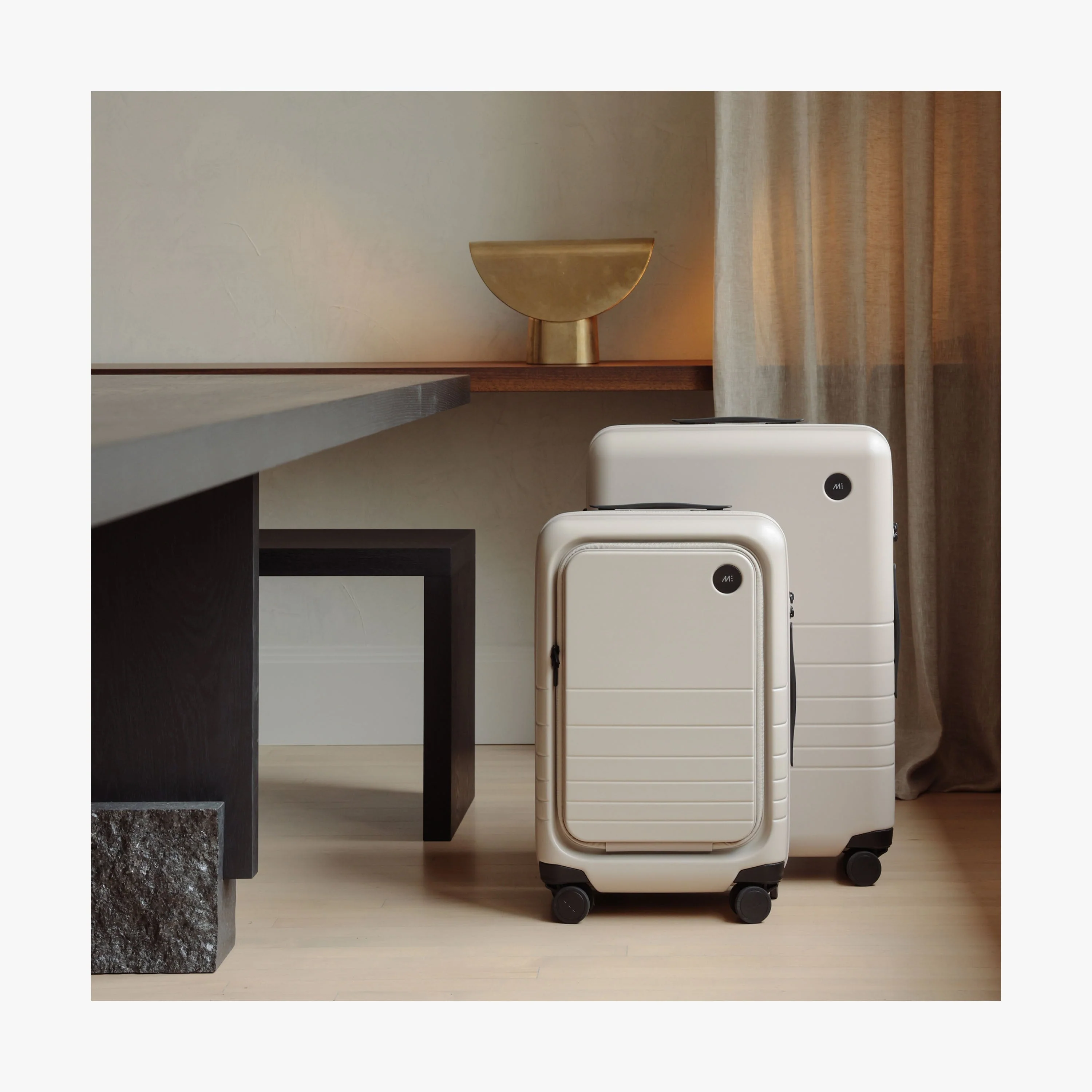 Check-In Medium - Image 111