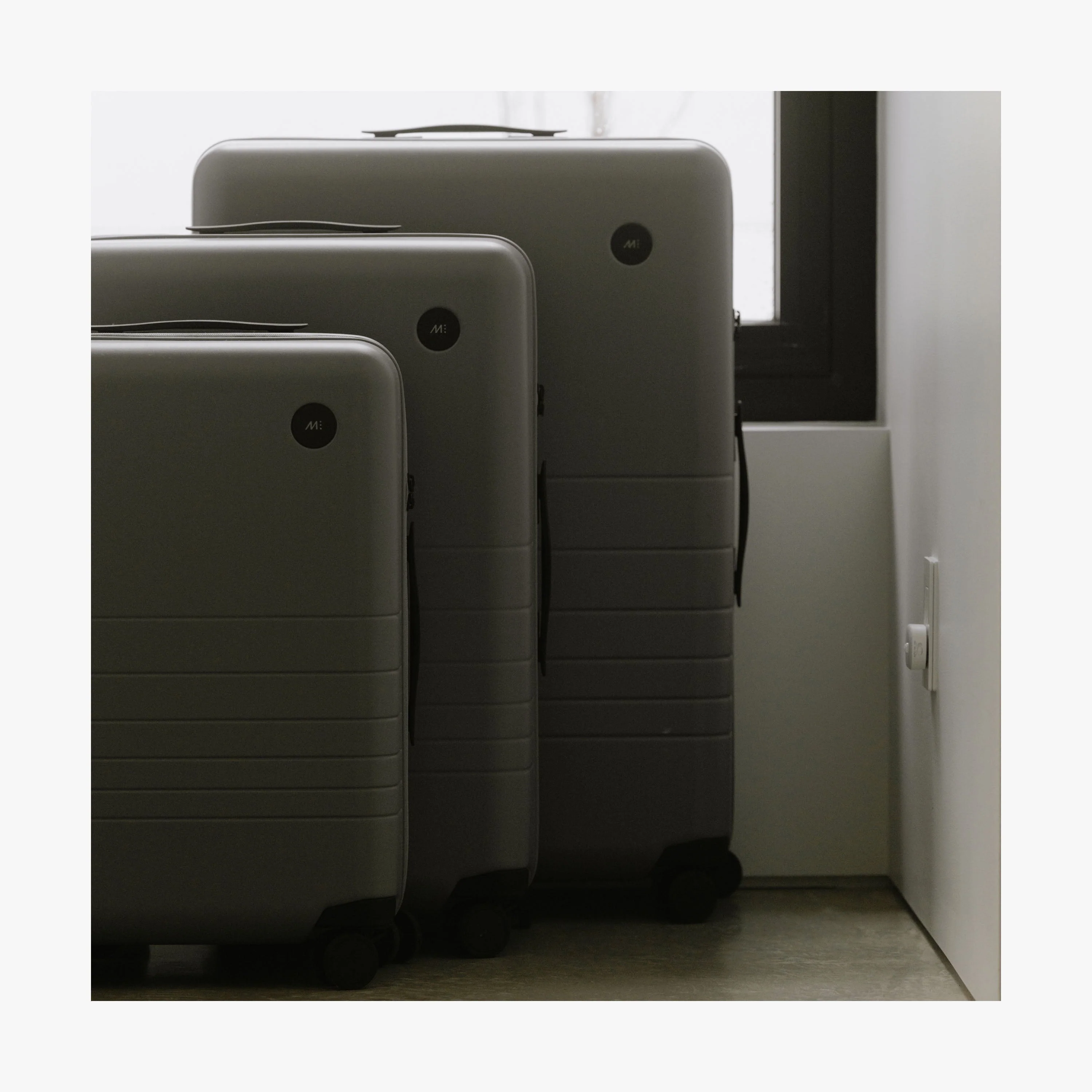 Check-In Medium - Image 112
