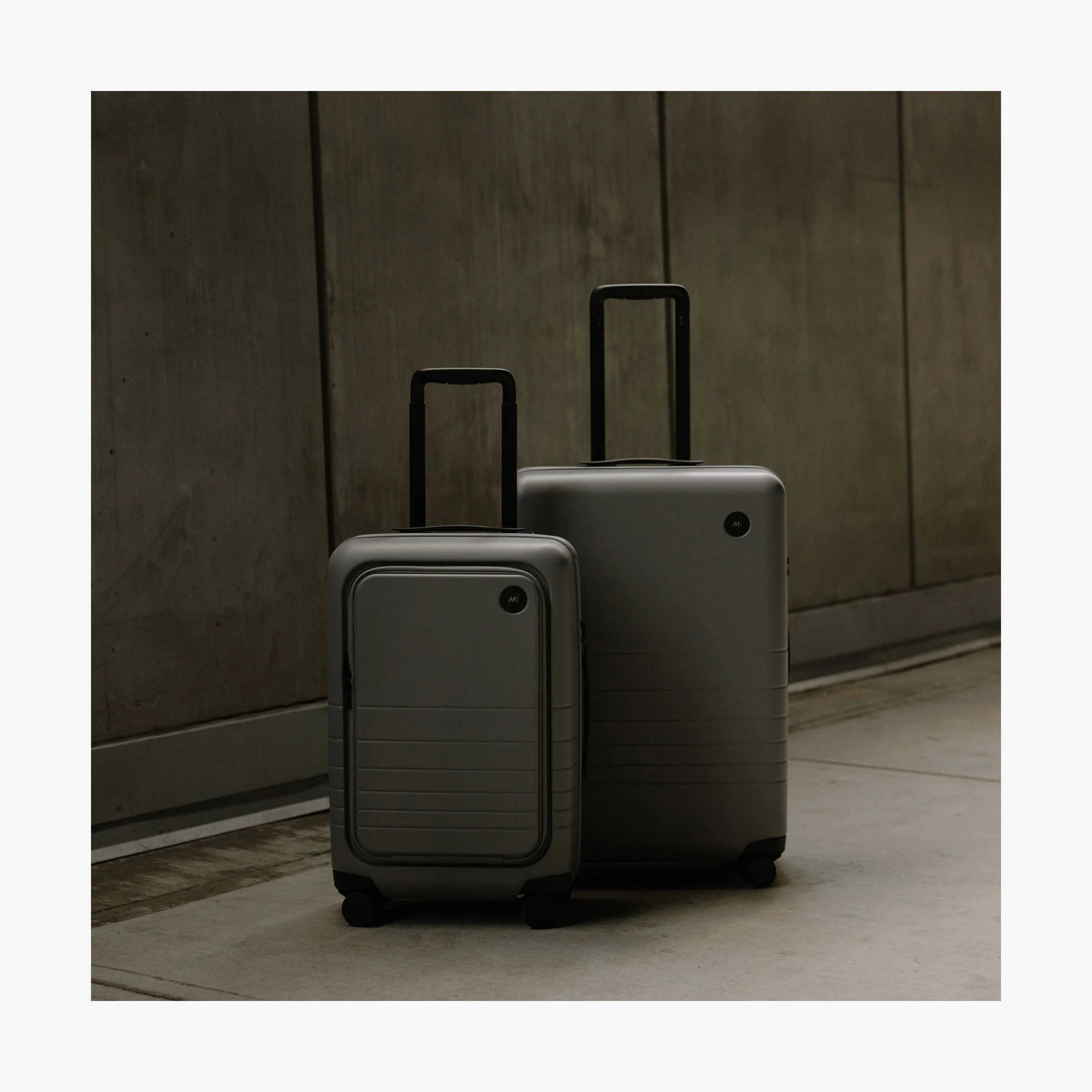 Check-In Medium - Image 114