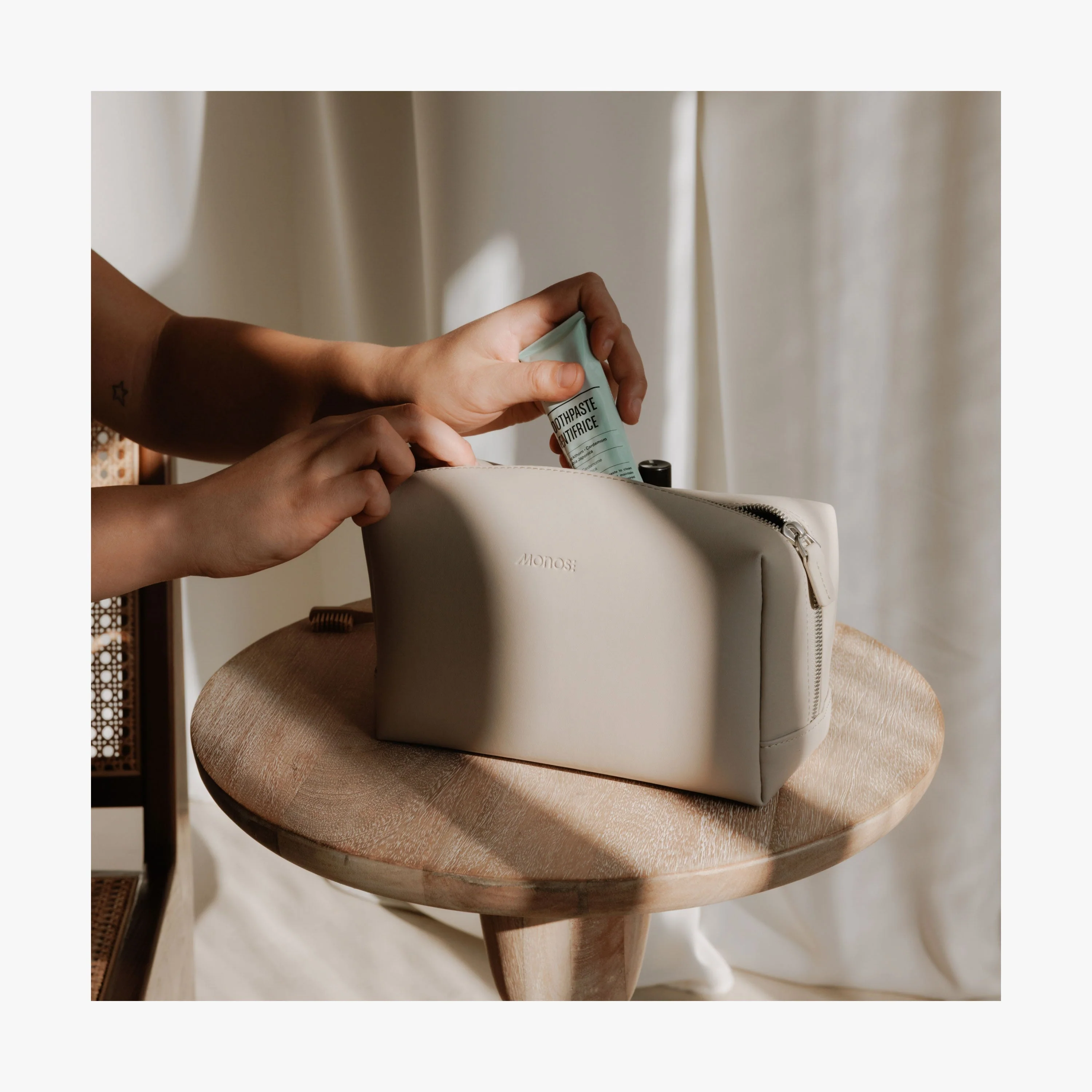 Metro Toiletry Case - Image 118